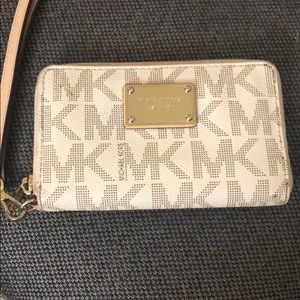 Michael Kors wallet
